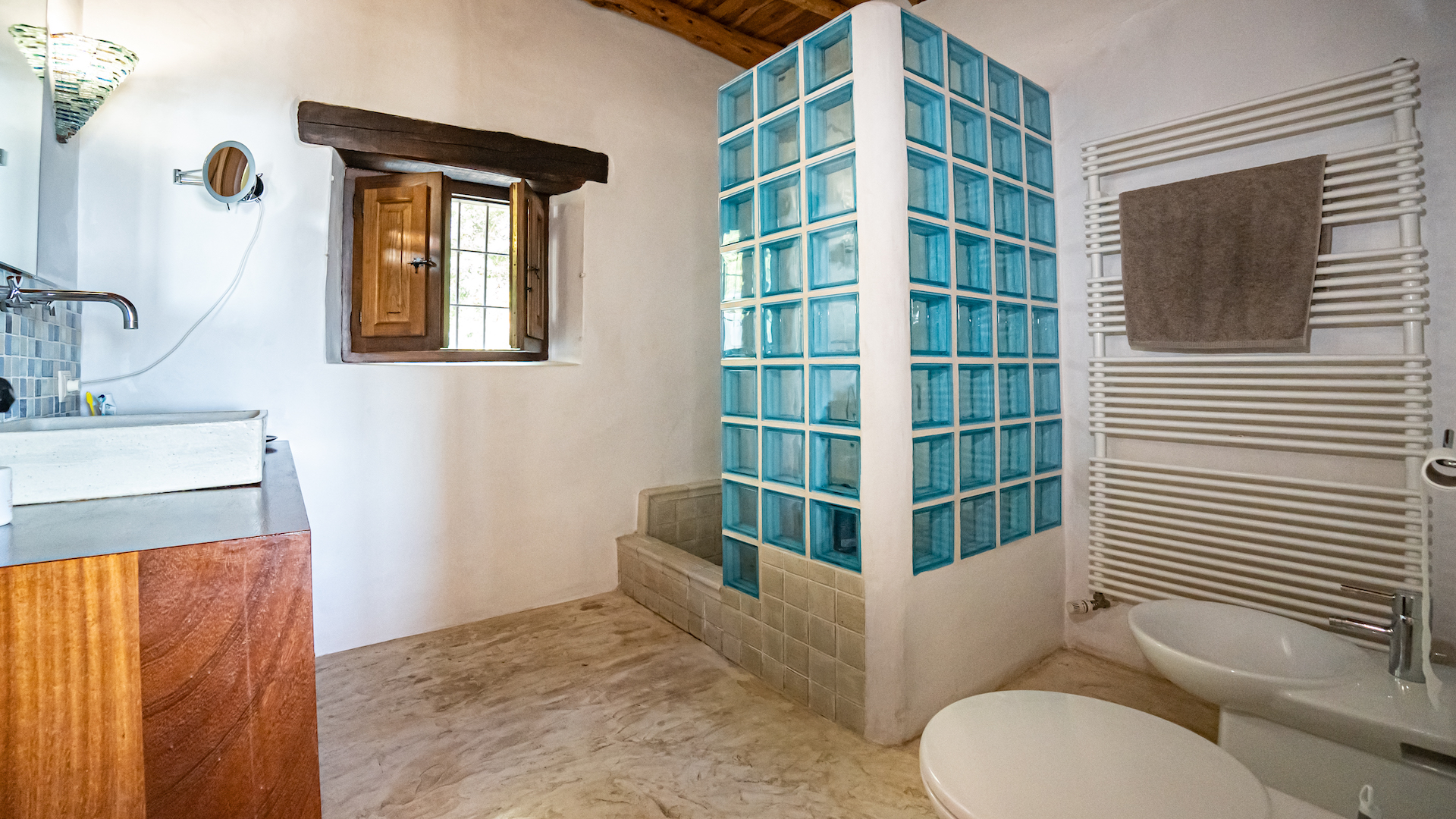 resa estates ibiza  finca sale rental license st jordi bathroom.jpg